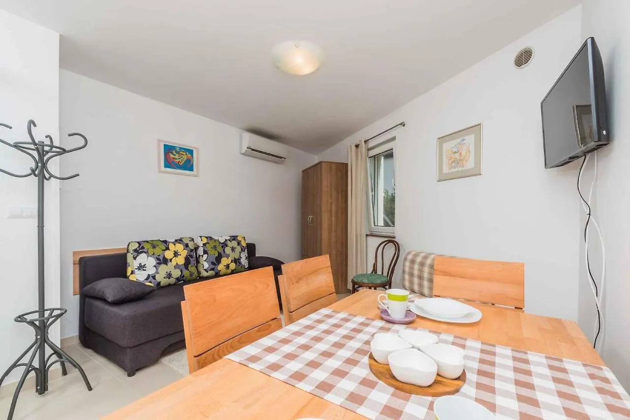 Apartments In Klimno/Insel Krk 13574 Croatia