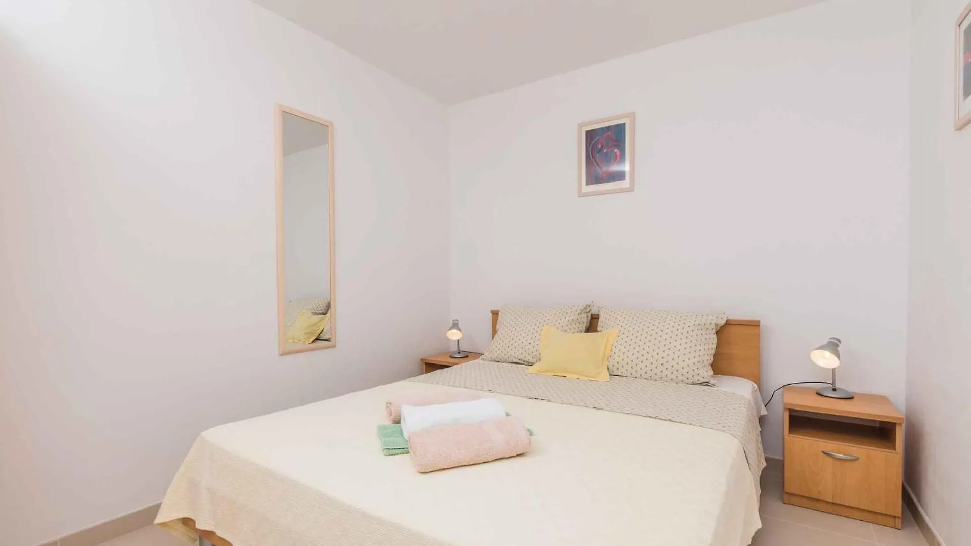 Apartments In Klimno/Insel Krk 13574