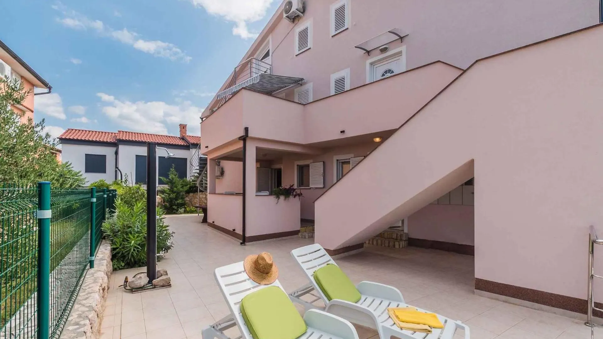 Apartments In Klimno/Insel Krk 13574 0*, Klimno Croatia