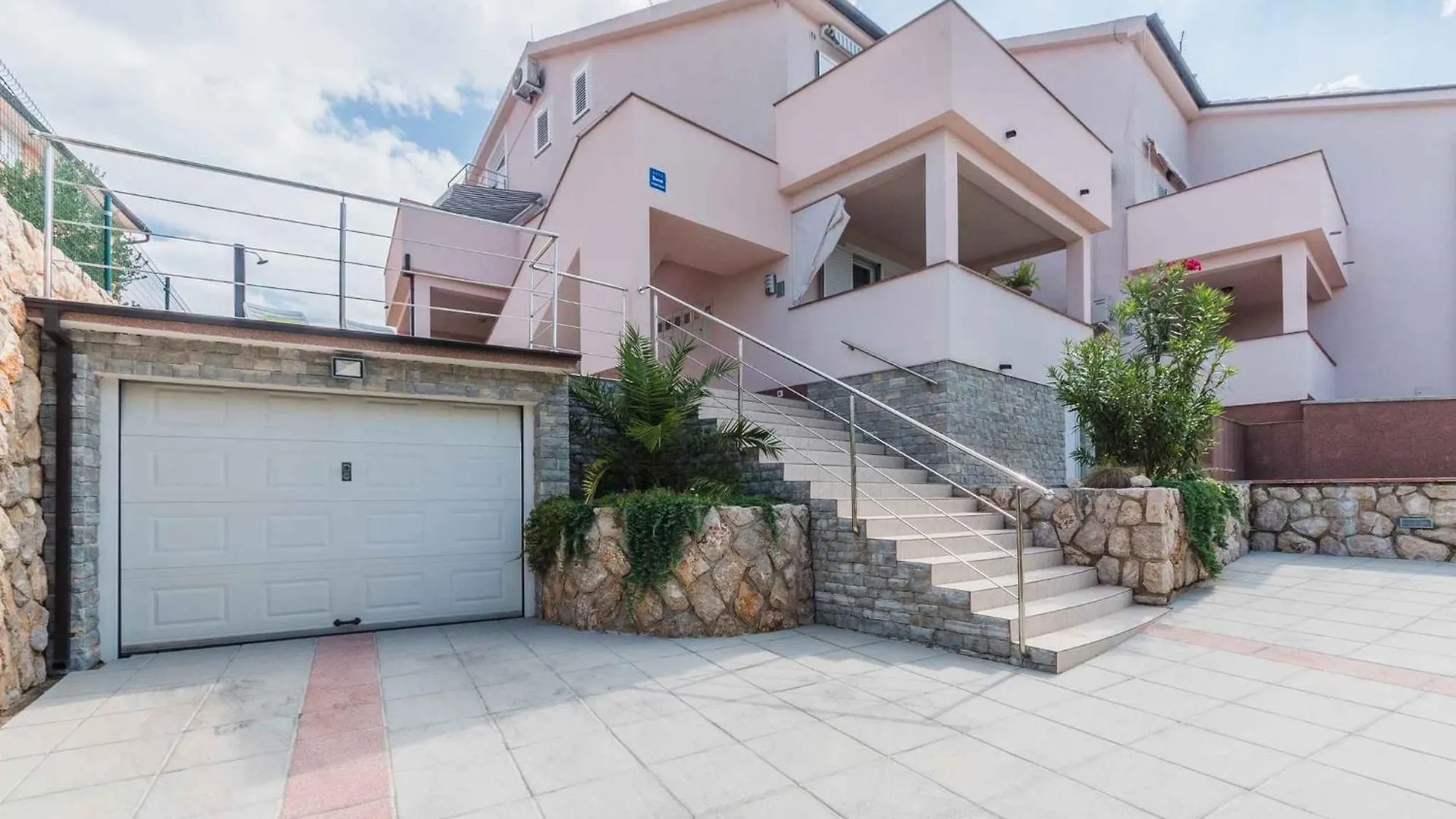Apartments In Klimno/Insel Krk 13574