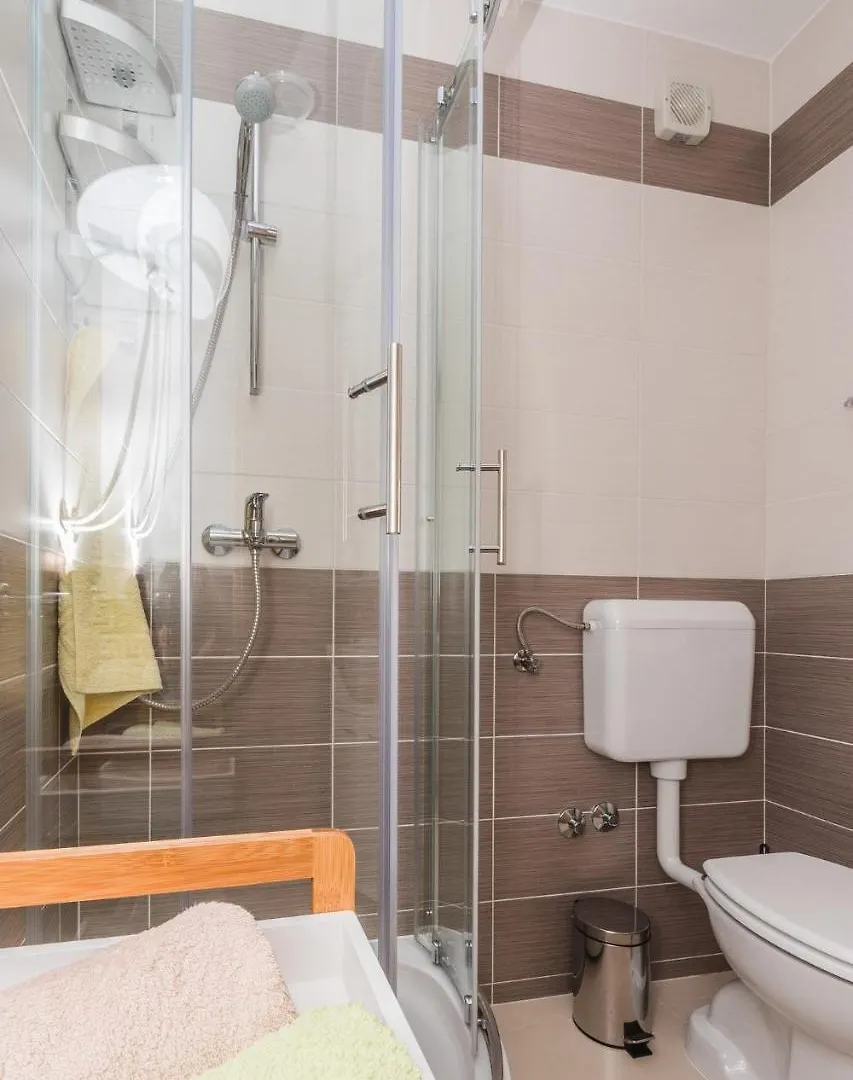 Apartments In Klimno/Insel Krk 13574 Croatia