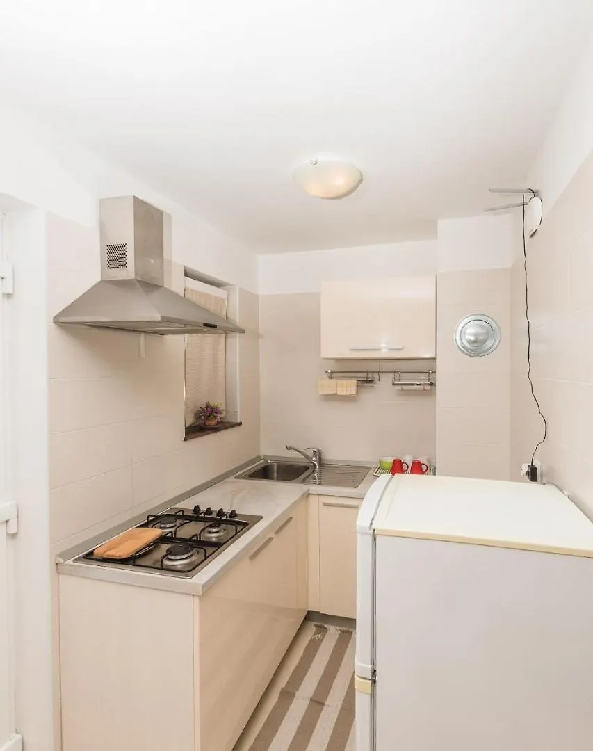 Apartments In Klimno/Insel Krk 13574 Croatia