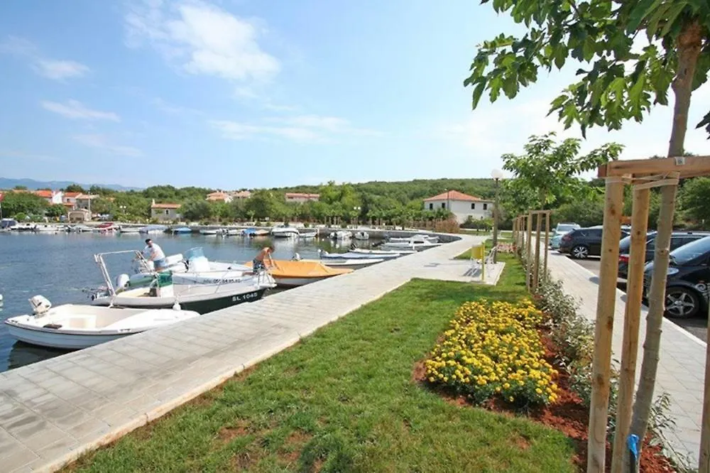Apartments In Klimno/Insel Krk 13574 Croatia