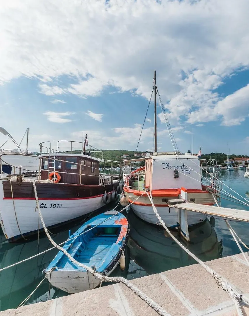 Apartments In Klimno/Insel Krk 13574