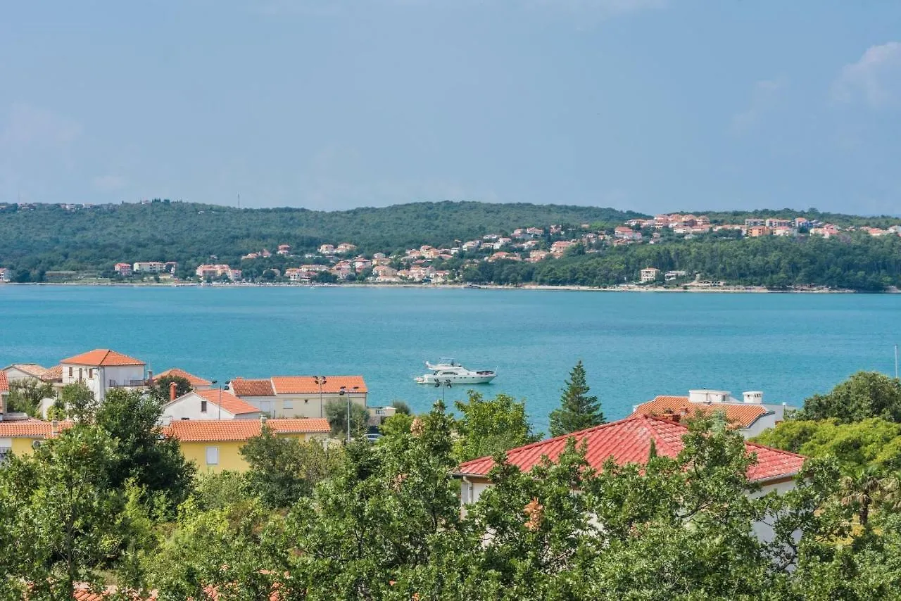 Apartments In Klimno/Insel Krk 13574